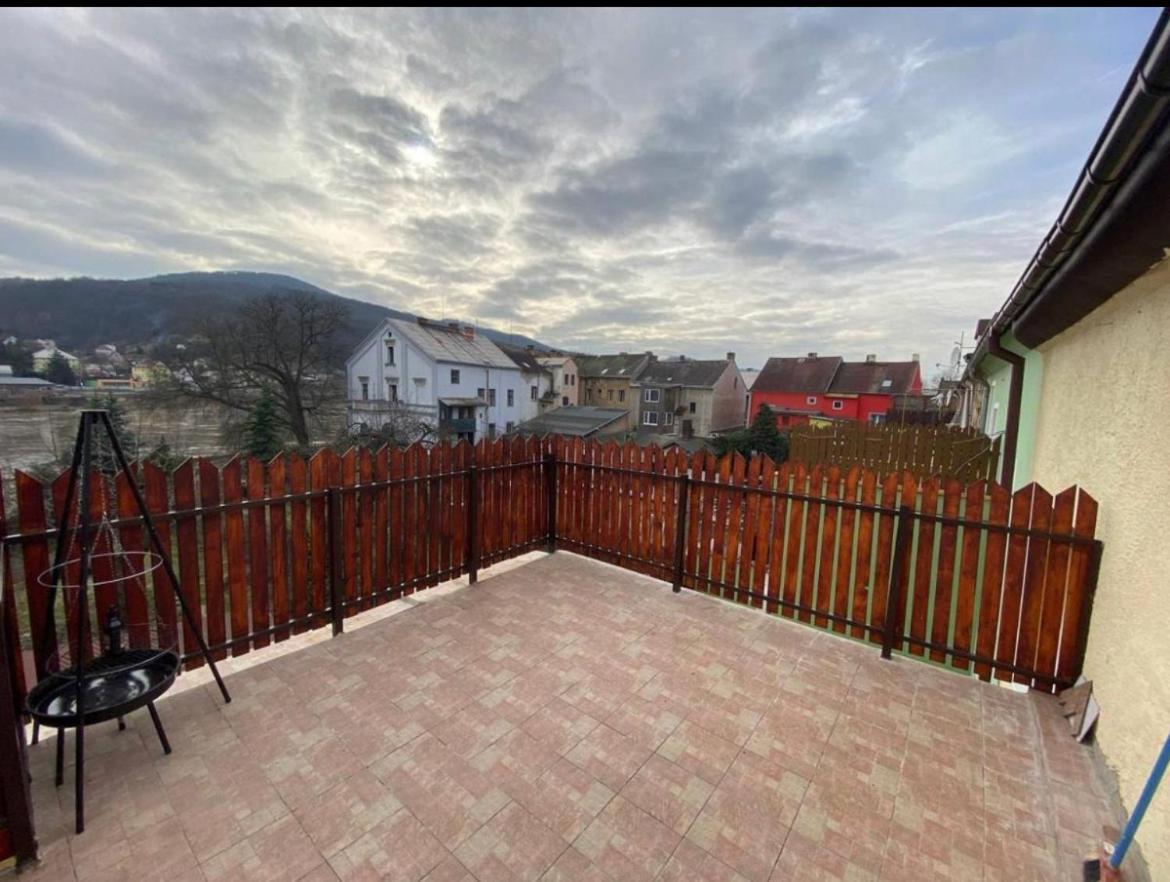 Ruzovaubytovani * Usti nad Labem